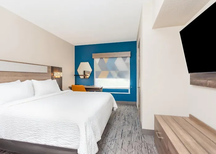 Holiday Inn Express & Suites Ormond Beach - North Daytona By Ihg