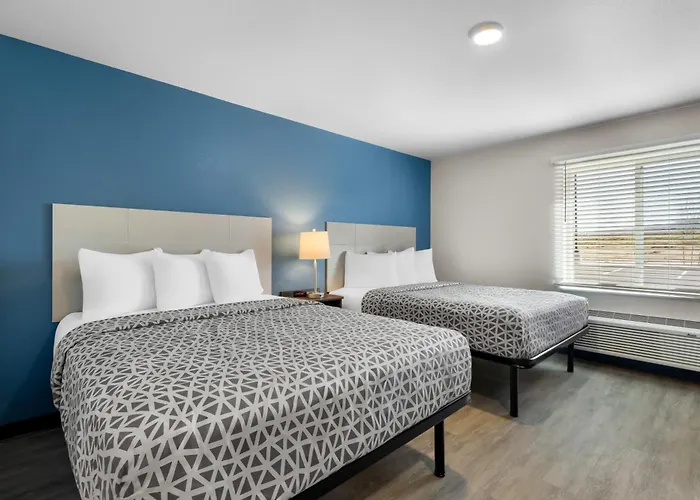 Woodspring Suites Palmdale - Lancaster