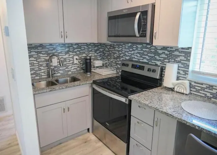 Manasota Deluxe Villas #8
