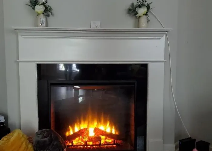 Pet Friendly, Free Breakfast, 3Bed 2Bath Covington Cozy Hideaway