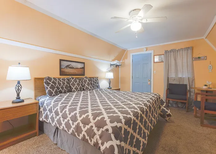 Parkside Motel By Oyo Meadville Conneaut Lake