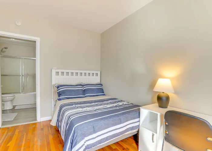 Walk To Dtwn: Seneca Falls Apt W/ Fire Pit!