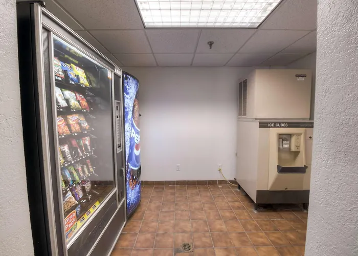 Motel 6-Branford, Ct - New Haven