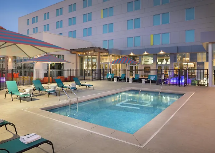Aloft By Marriott Wichita
