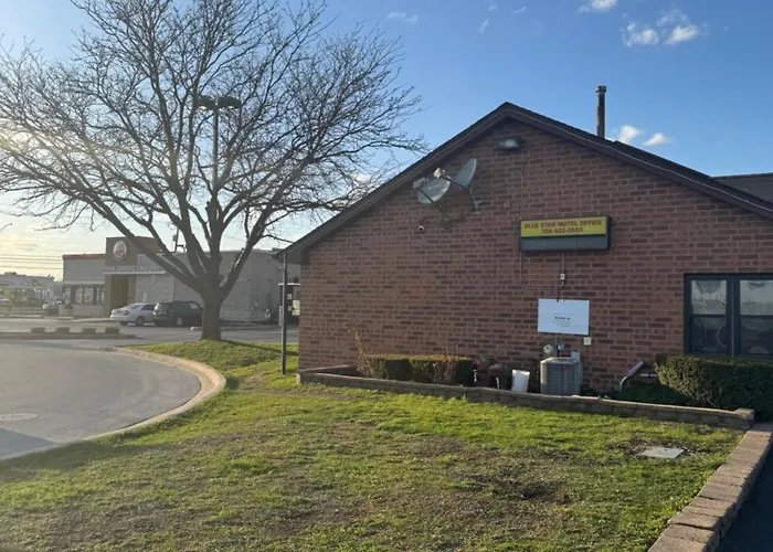 Blue Star Motel