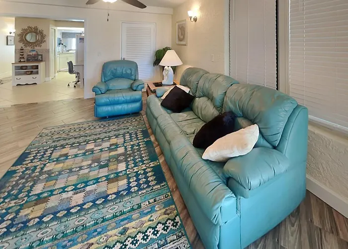 Towers 2 - Ocean Towers 2102