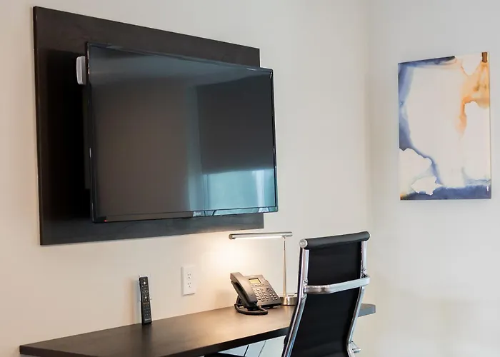 Stayapt Suites Columbus-Fort Benning