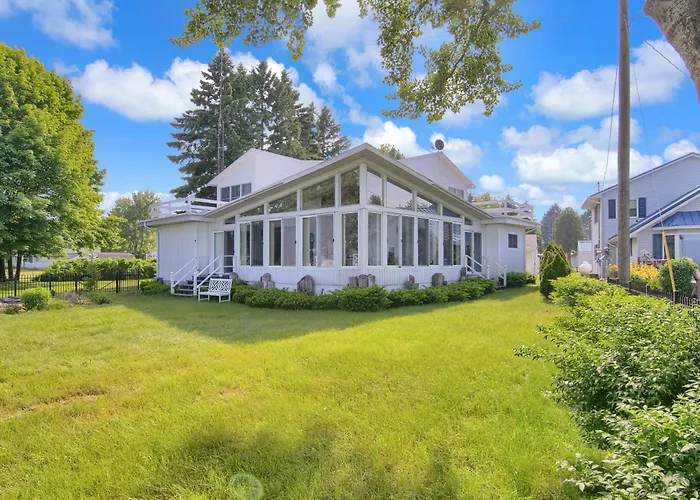 Deckerville Home W/ Sauna: Steps To Lake Huron!