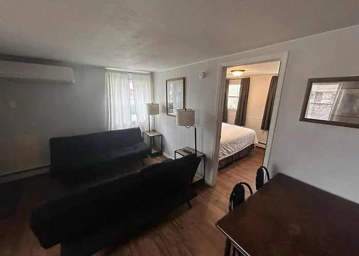 Spirit Lake Resort & Motel