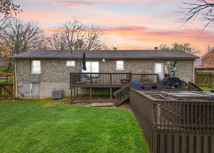 The Kentucky Bluegrass Retreat