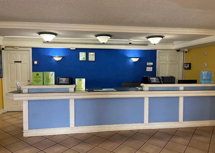 Studio 6 Extended Stay - Huntsville, Al University Drive