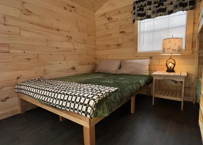 Sister Lakes Glamping Cabin At Wonder Woods #1