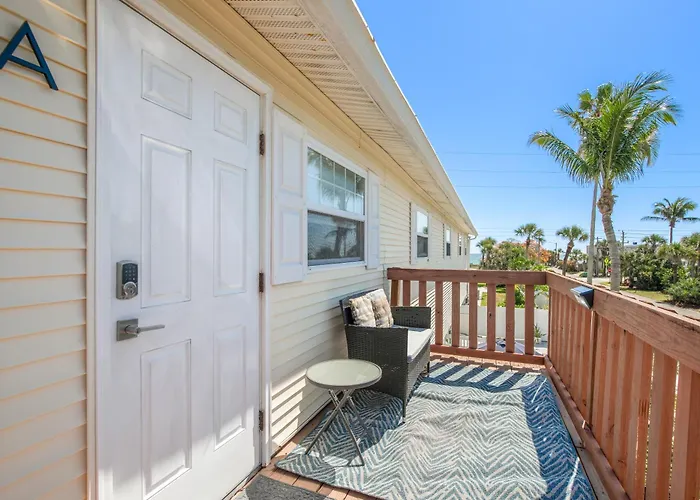 Condo - 2 Min Walk To Beach