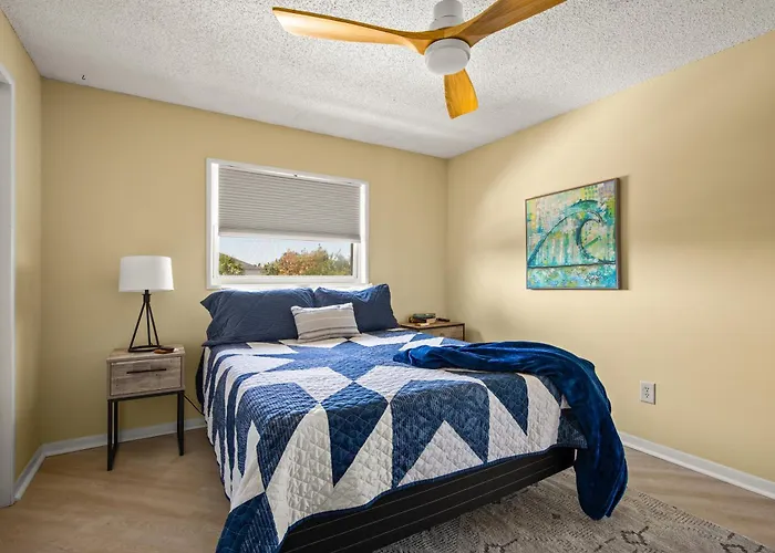 Condo - 2 Min Walk To Beach