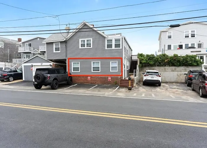 Beachfront Parking Salisbury Beach Retreat