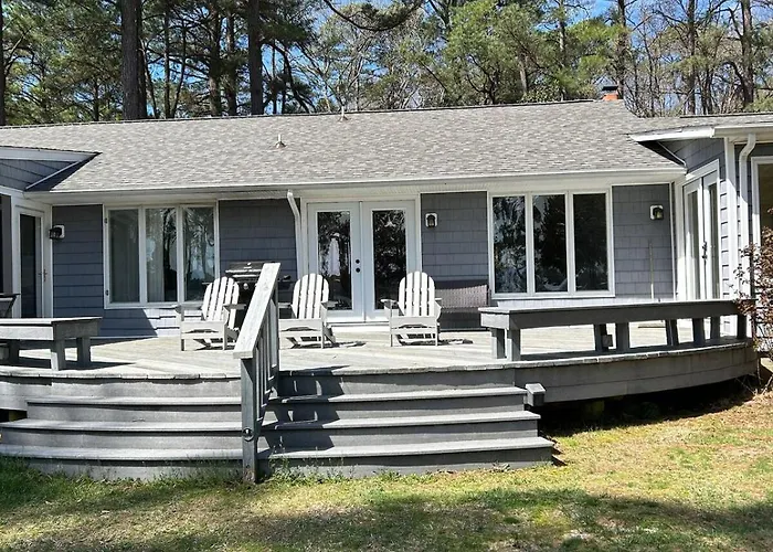 Two Oysters House