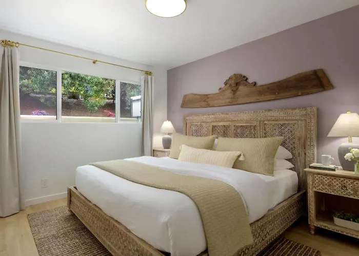 2 Bedroom With Patio Near Santa Barbara