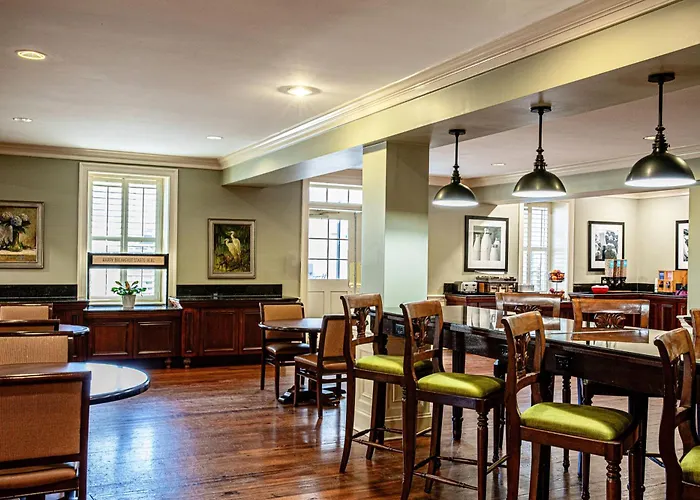 Hampton Inn Charleston-Historic District