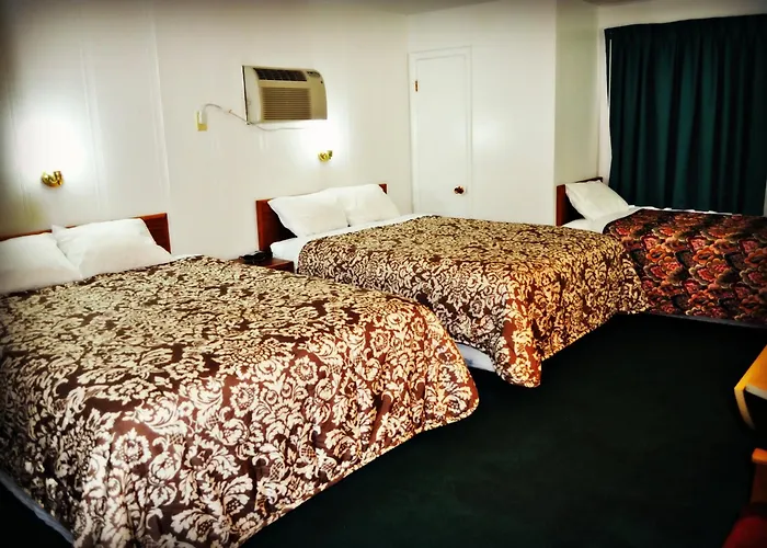 Town House Motel