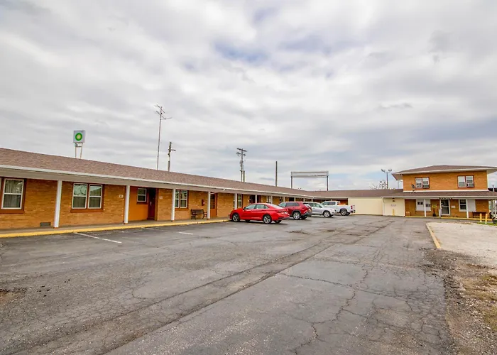Oyo Travelier Motel