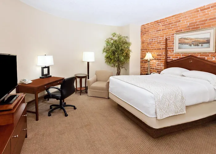 Hawthorn Extended Stay By Wyndham Rome