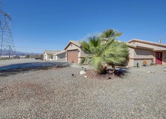 4 Mi To The Lake! Havasu Home W/ Heated Pool