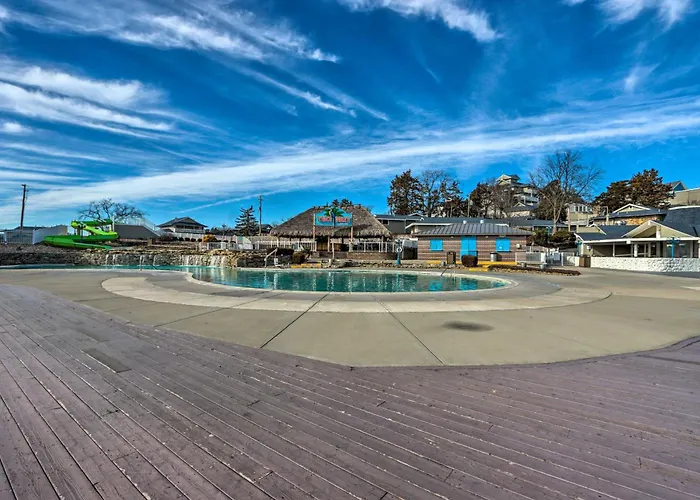 Dock, Boat Slip & View: Lakefront Tan-Tar-A Home!
