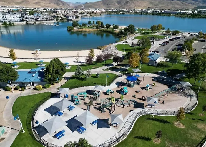 Sparks Marina 1Br - Jacuzzi, Mountain Views & Pool