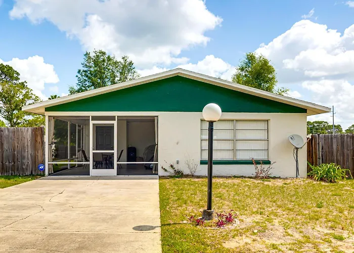 10 Mi To Dtwn Ocala: Dog-Friendly Home W/ Fire Pit