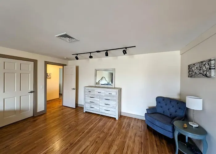 Acadia Luxury Penthouse Suite