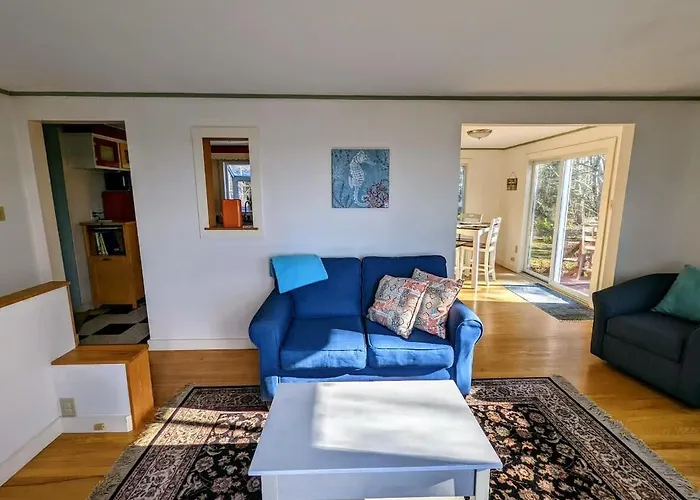Tideside Beach House