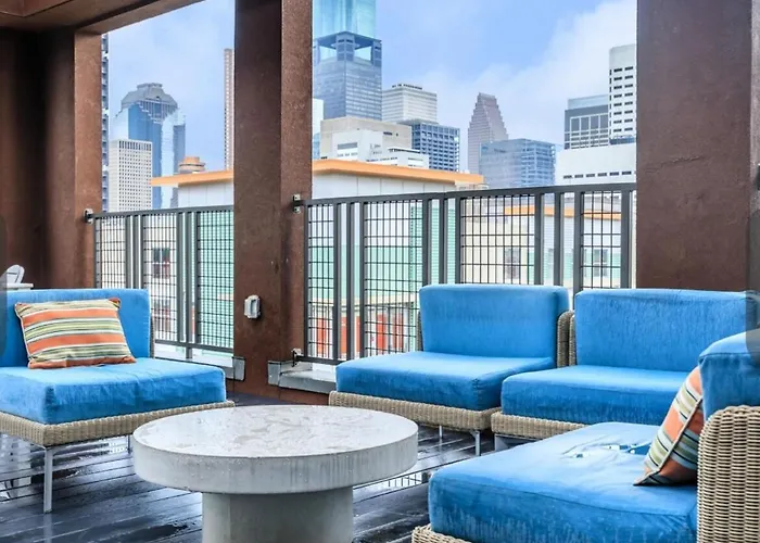 Distinct Houston Luxury Downtown