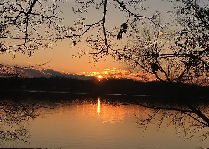 Hiawatha West Lake Tansi By Coolvacay
