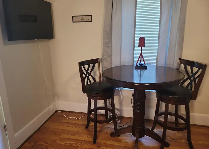 Large Studio1 Bedroom Or 2 Bedroom Apartment Nr Ocean Center Main St Walk To Beach