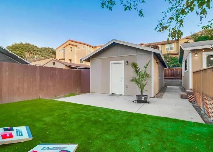 Jacuzzi 6 Bedroom Close To Downtown Beautiful