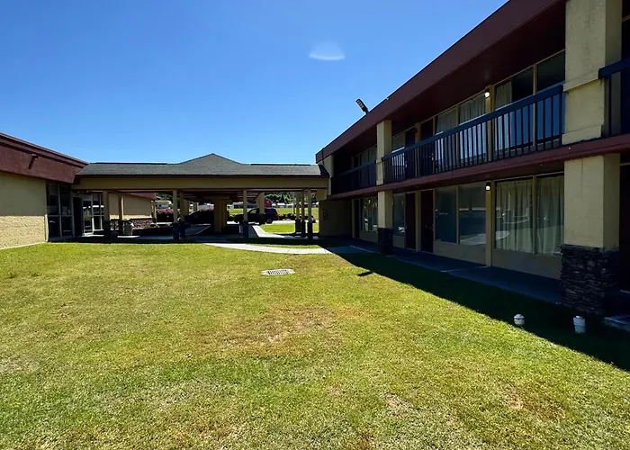 Budgetel Inn