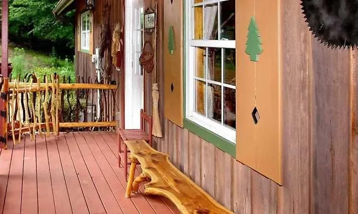 Enchanted Cottage With Hot Tub