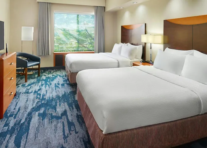 Fairfield Inn & Suites By Marriott Commerce