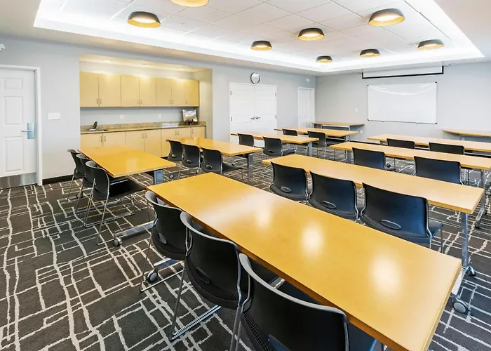 Towneplace Suites By Marriott Tulsa Broken Arrow