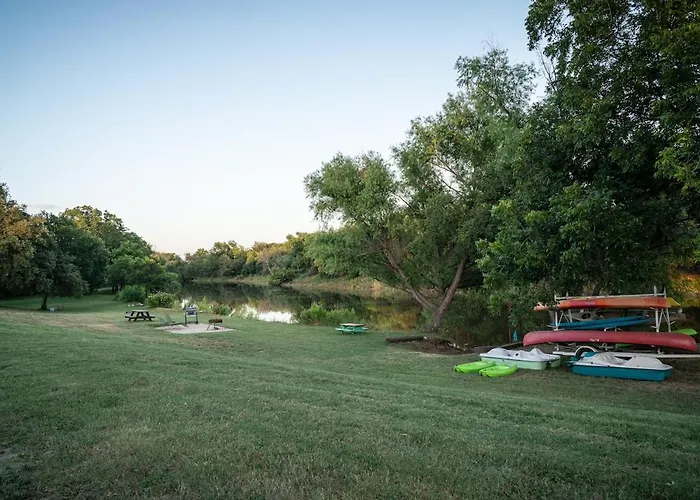 River Front Get Away