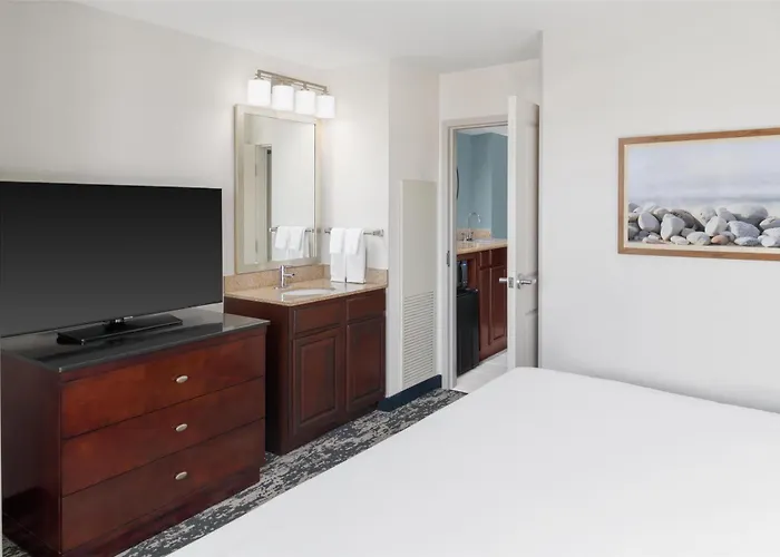 Embassy Suites Fort Myers - Estero