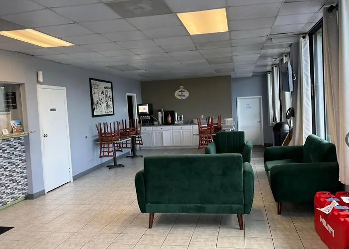 Super 8 By Wyndham Manassas