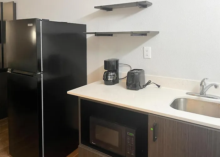 Studio 6 Suites Hurricane, Wv