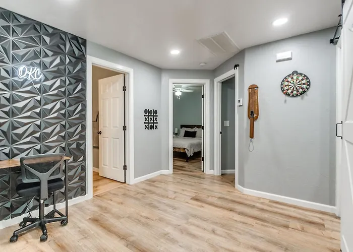 Okc Casita - Private Hot Tub, Fenced Yard, Mins To Top Spots, Pet Friendly