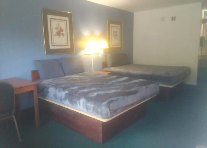 2 Double Beds Hotel Studio 137
