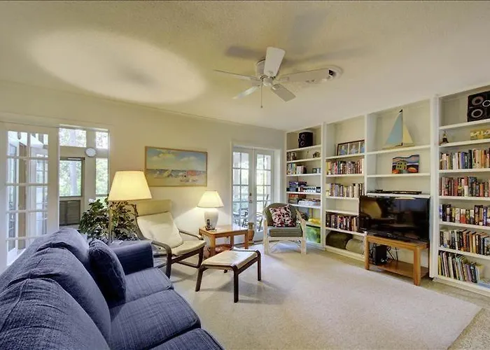 Doral Cottage