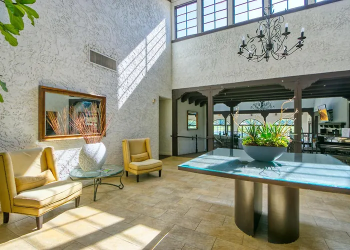 Rancho Las Palmas Golf Escape