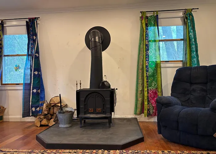 Roscoe Pine House