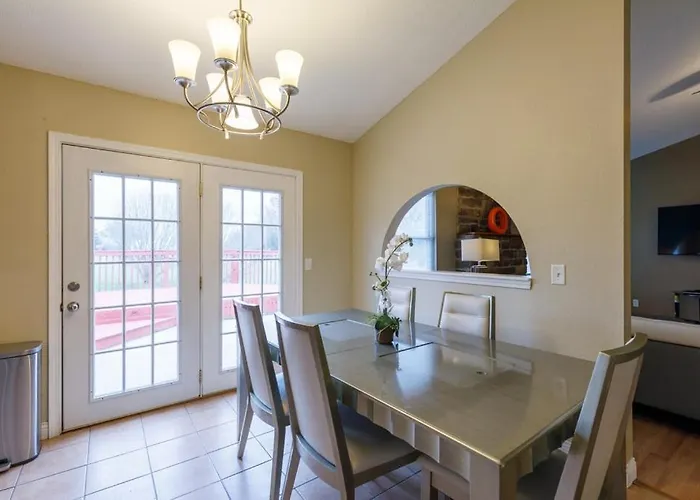 Cozy Retreat 3Bdrm 2Bath House With Deck
