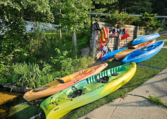 Castaway Cottage On Croton Pond #4